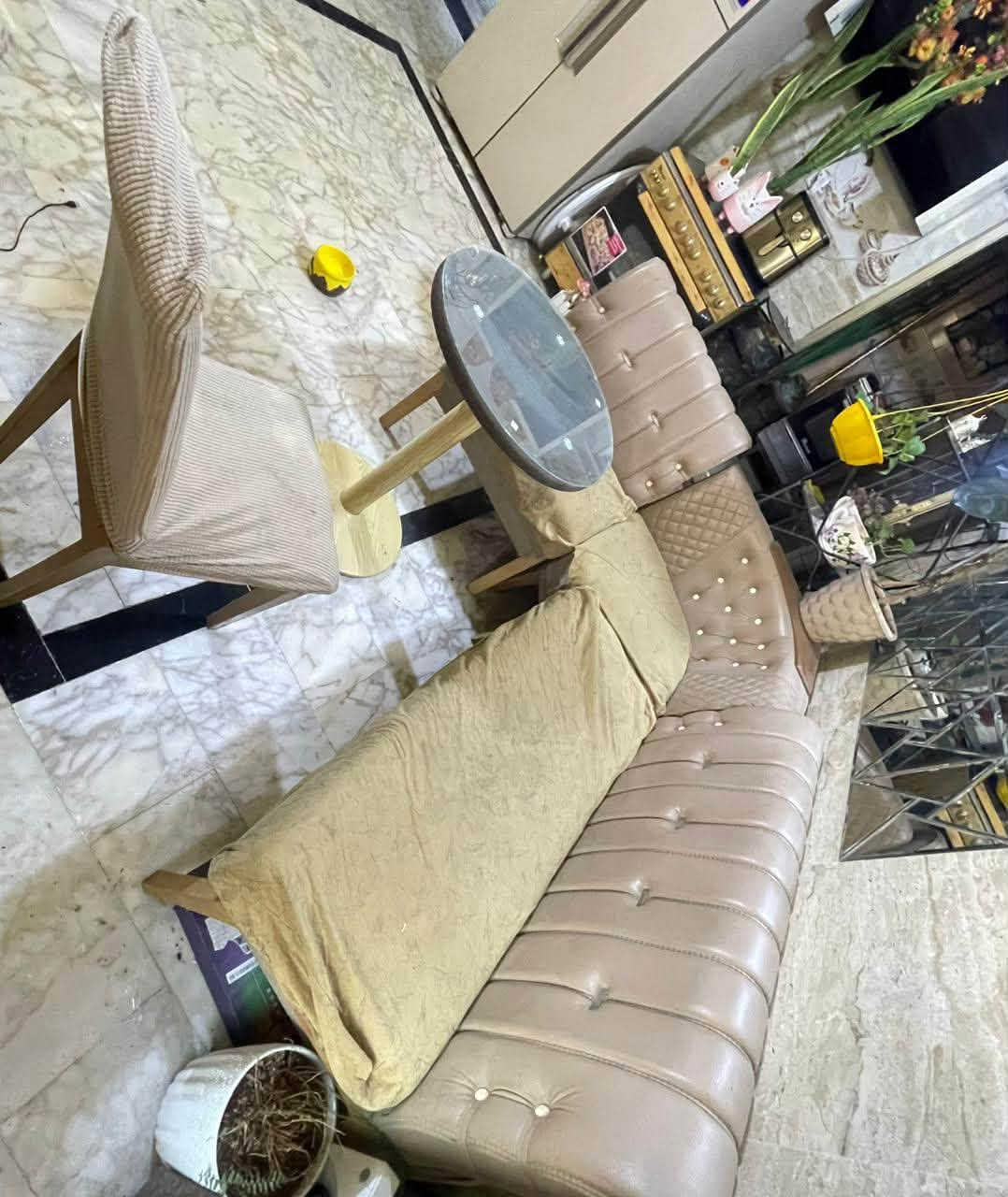 ميز طعام + جلسات مستخدم مثل ما موضح
للاستفسار ***********

