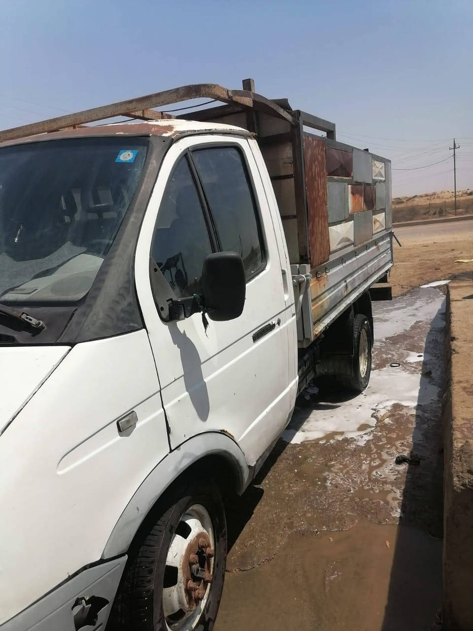 السلام عليكم من رخصت مدير الكروب سياره گاز ويل روسي السيارة باسمي تحويل ثاني يوم مكفوله مكينه وگير وشاصي واكسل بس الكشر شوفه گدام عينك سياره نظيفه من كلشي السعر 35 ورقه بيها مجال بسيط رقم الهاتف *********** العنوان بغداد
