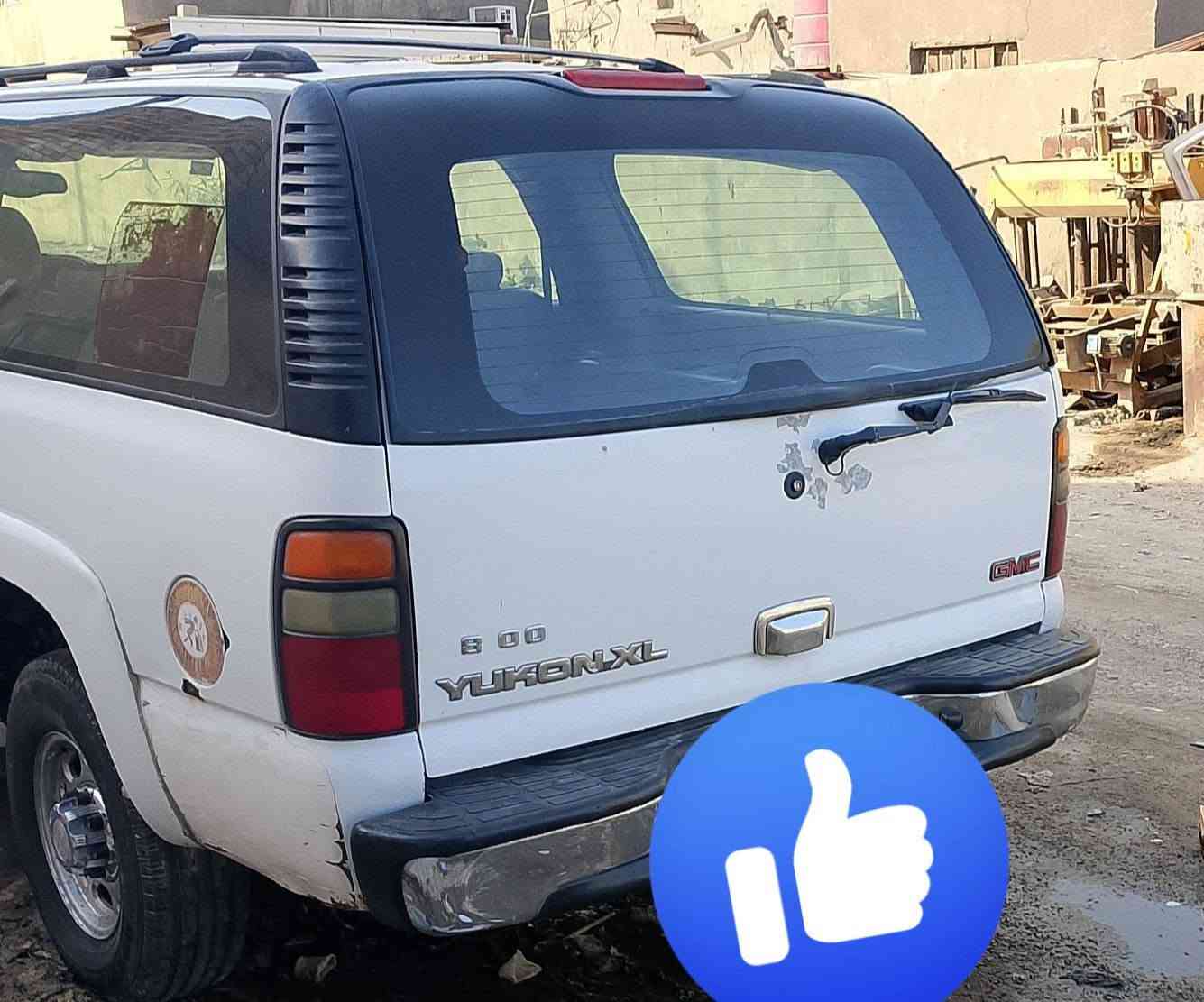 من رخصة صاحب الكروب 
سياره 2001جمسي فحل رقم دولي كربلاء سياره نقل جثه السياره صبغ الشركه .المحرك ثمن تالاف وميه .كير الف 
السعر 70قفل العنون البصره خور الزبير الرقم الهاتف ***********
