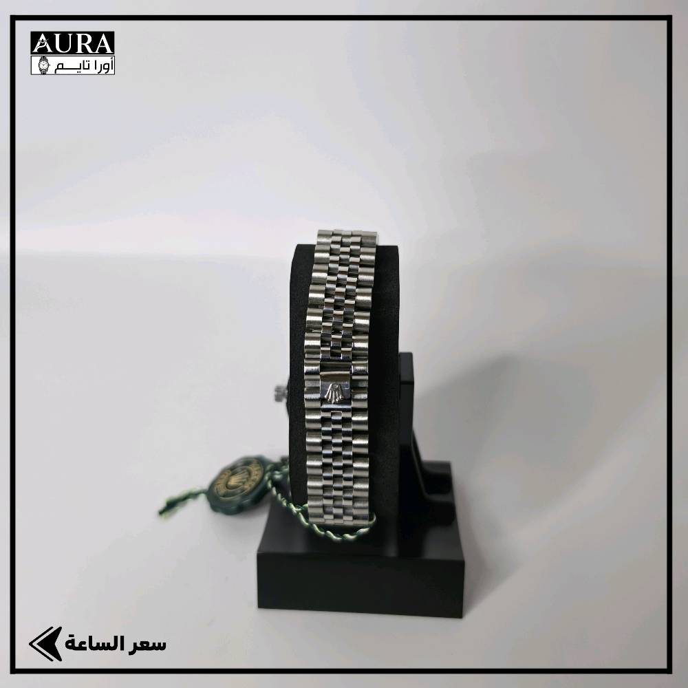 الوقت مو أرقام تمر.. الوقت يترك أثر! ⌚️✨
​ساعة رولكس بتصميم راقي يليق بذوقك واستثنائيتك ⚜️

​▫️ المواصفات: مينا أسود مع إطار فضي معدني | سير معدني فخم | ختم رولكس على القفل طلاء ثابت غير قابل للصداء و مضادة للماء و جودتها جدا عالية 

​🔥 عروض أورا تايم: خصم 5% على كل طلب + توصيل مجاني بعد 5 طلبات!

​💰 السعر: 30 ألف دينار فقط! ❤️‍🔥

🚚 التوصيل: متوفر لكافة محافظات العراق 🇮🇶
​📲 للطلب والتواصل: راسلنا على الخاص أو عبر الواتساب [ ***********] 

#ساعة_رولكس #العراق #ساعات #ساعات_رجاليه #الشعب_الصيني_ماله_حل😂😂