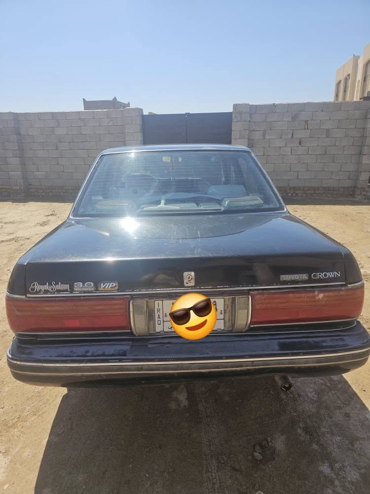 كراون للبيع موديل 1988
كير محرك نضيفات
 تبريد خير من الله 
باتري راديتر تخم تاير جدد 
سنويه لغاية 2028 
رقم واسط مداور ثاني يوم 
عنوانها ذي قار الفجر 
*********** الشطره, ذي قار
