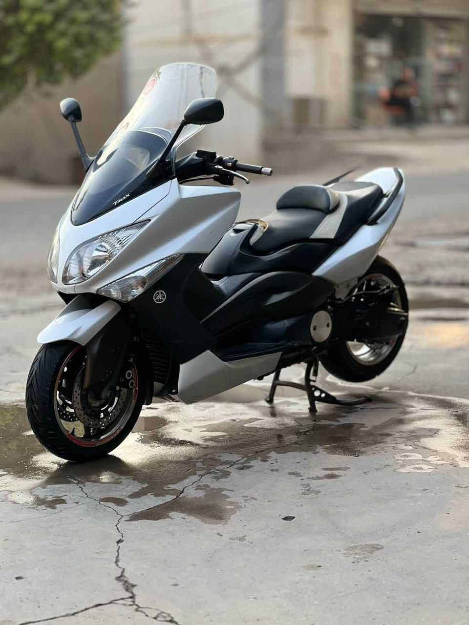 تي ماكس • ٢٠١١ • وايت