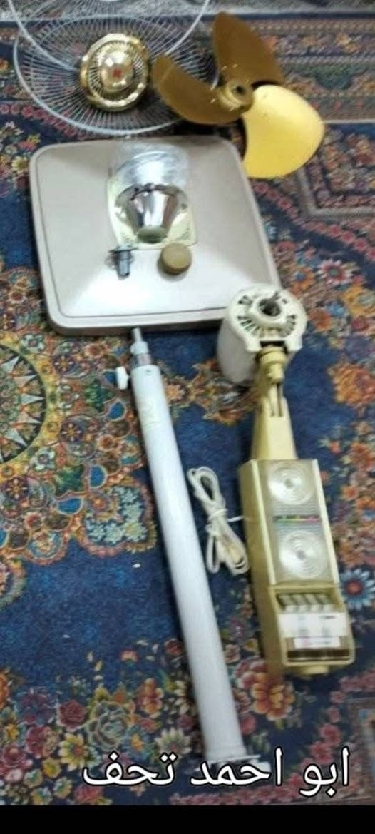 بنكه نشنال يابانية ستيراد شركة الصناعات الكترونية كل القطع جديده فقط الحاضن مستعمل قليل السعر 125 الف يوجد توصيل ***********
