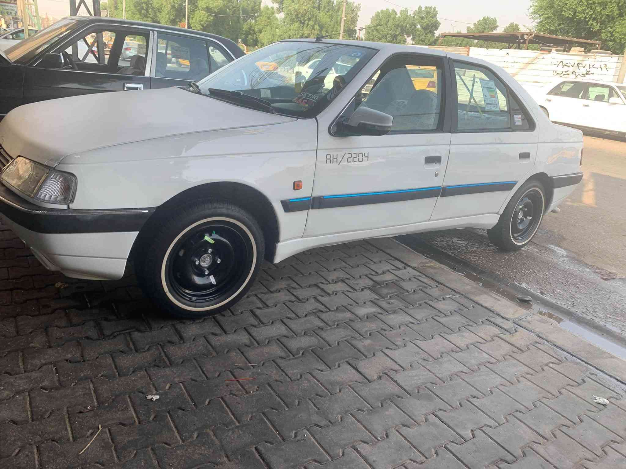 بيجو ٤٠٥ • موديل ٢٠١٠ • مكينة وفتيس جاهزين