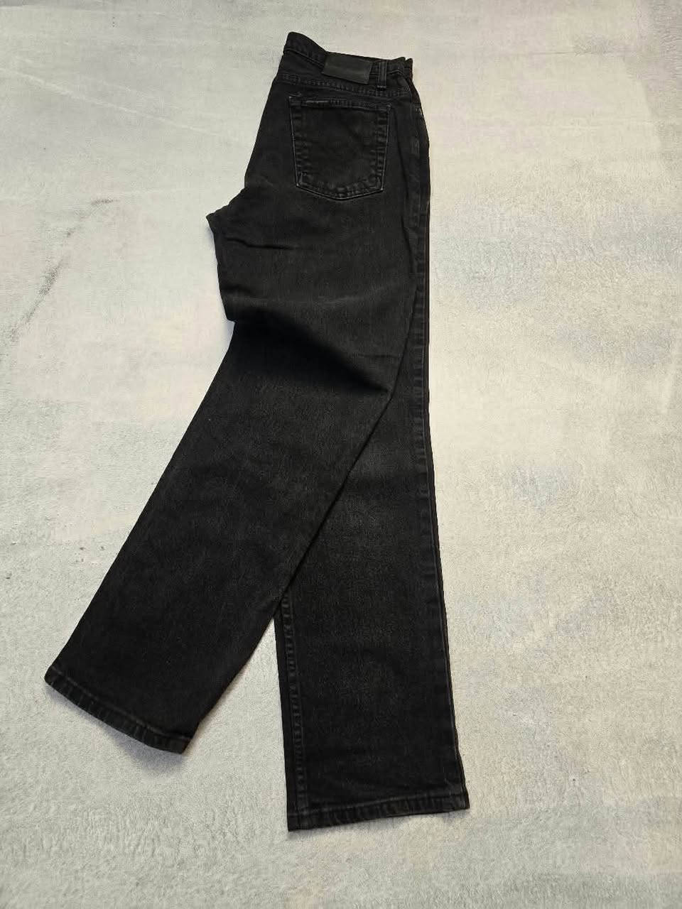 بنطلون جينز هارلي ديفدسون اسود | Harley Davidson Black Jeans قياس 30 
النظافة 100% 
السعر 45 الف
للحجز خاص 
او عبر الواتس اب ***********

