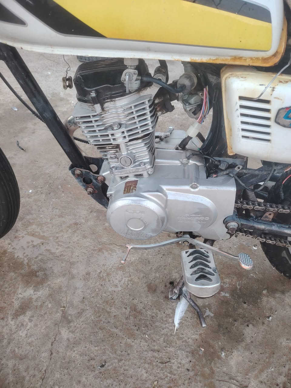 مطور سخت ايرني 21مل روحه وجيه ويرمنيه شغله بس ربط يردلها سعرها من الاخير 275وهذا رقمي ***********
