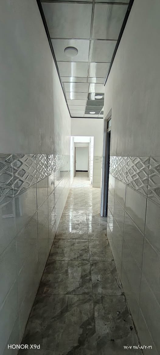 بيت للبيع مساحه ١٠٠م سندطابو الزهور بناءحديث طابقين ثلاثة غرف نوم وهول ومطبخ واستقبال وصحيات للطابقين
حي الانتصار شارع 30
قرب التجاري
***********
***********
السعر 85 مليون
