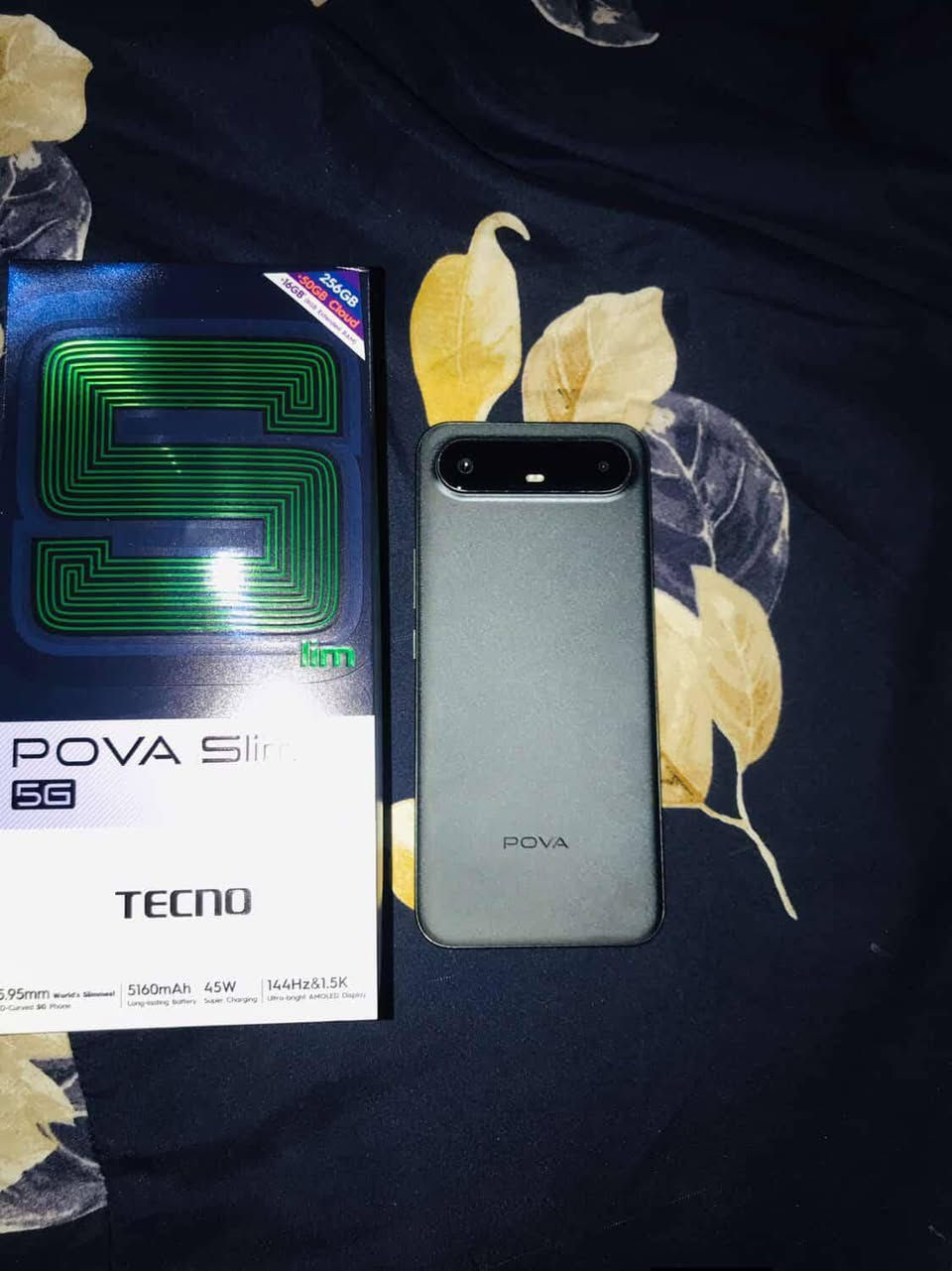 السلام عليكم للمراوس مع هونر x9bوc
Tecnobova 5gslim بطاريه 5160 امبير ببجي 90فريم كاميرات 64ميكابكسل اذكره 256انحف جهاز ويخبل من شحن ومن كلشي مكفول ويا باكيت وشاحنه وبعده عل ضمان مستخدم اسبوع فقط 

مكاني بغداد العامريه ***********
