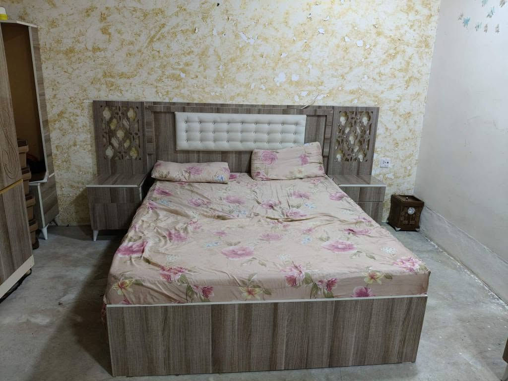 غرفة نوم عراقي أخو الجديد 6قطع كنتور 6ابواب مع الدوشك للاتصال مزاد امام عباس *********** خناقين, ديالى
