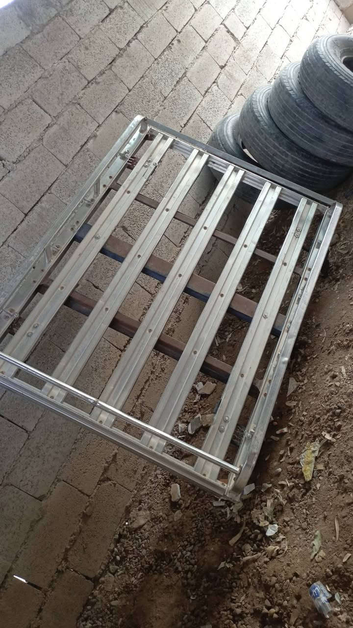 خوذة • مقاس ١٦ • نضيفه