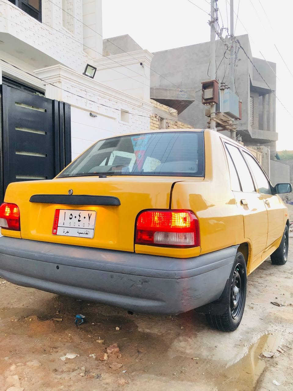 سايبه موديل 22 رقم قادسيه 

كفاله عامه من كلشي خطين غاز بنزين تخم تاير حداديه جديد تبريد مصفره هيئه وغرامه سعر 55 $بيه مجال بسيط ***********

