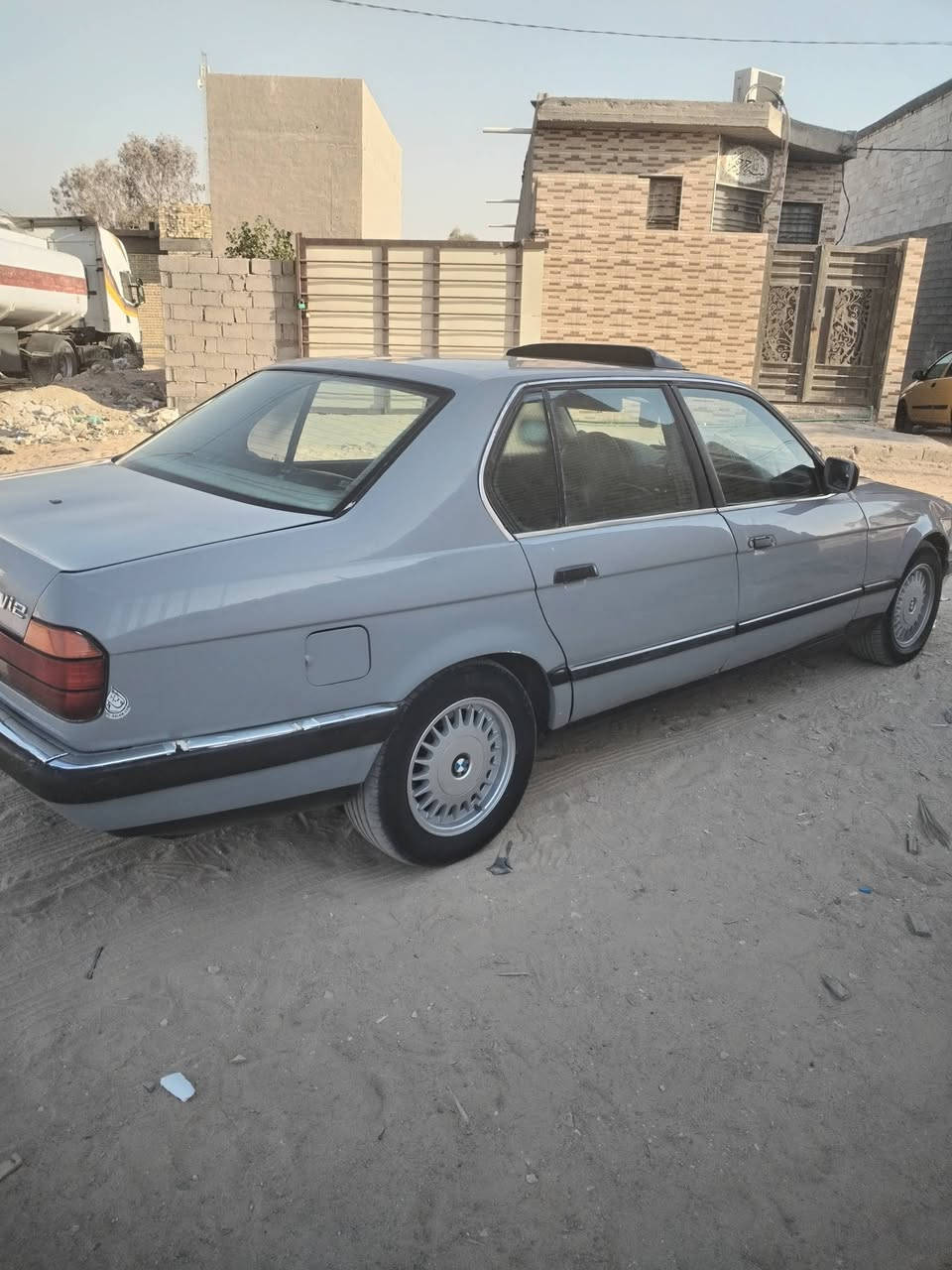 بيئم للبيع حجم 750رقم كربلاء سنويه جديده وهزه جديده ماصاقطه بعده محور فيفي تي كير ومكينه تبريد ثلج مكان سياره كربلاء السعر 35 للتواصل ***********
