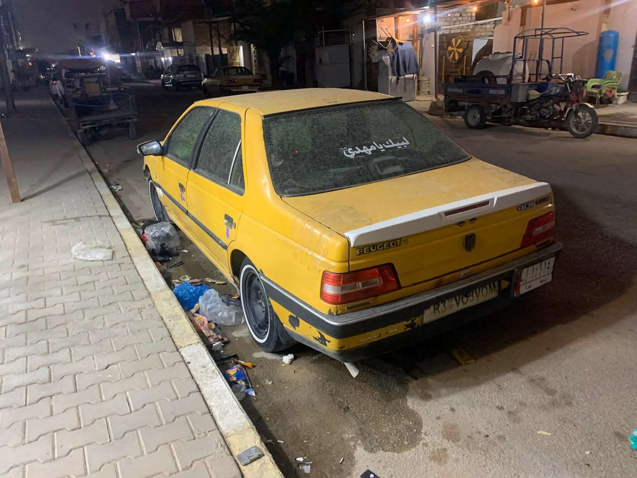 للبيع بيجو ٤٠٥ اصفر مديل ٢٠١٠ مداور شوكت ما يعجبك عليها هيئه وغرامات تقريبن ٦٠٠ سياره مابيها نقص مكينه كير بيدي مكملهن وهواي تفاصيل ثانيه نقصها حداديه وبور سياره اني اشتغل بيها علا باب الله ما يوم وكفتني ضفيره وعقل سمند سياره حلوه اي تفاصيل ثانيه يجي خاص سعرها ٢٢ ورقه وبيها مجال تفاصيل رقمي ***********
