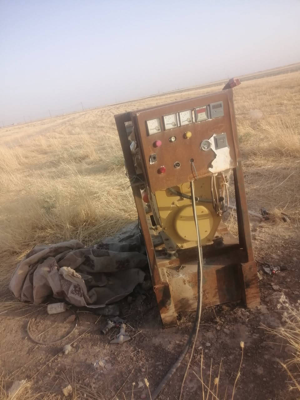يرهم نقد ويرهم نص بنص 
مكلف بالنشر 
محرك فوركسن سوبر يشغل غطاس ٣٠

للاستفسار رقم صاحبو *********** راكان الطائي
