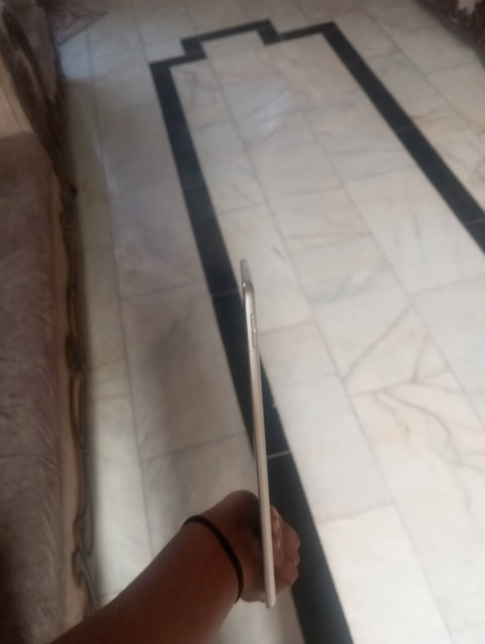 سلام عليكم
ايباد جل ثامن للبيع ذاكره 32 بطاريه جديده الجهاز مفتوح   والبصمه لا تعمل جهاز نظيف جدا جدا غير مستخدم الا قليل مكاني كربلاء حي الاخلاص في خلف السفاره التركيه  الرقم*********** سعر 125وبي مجال
