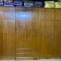قنصور كبير 6 أبواب خشب درجة أولى وفخامة مع ملحق