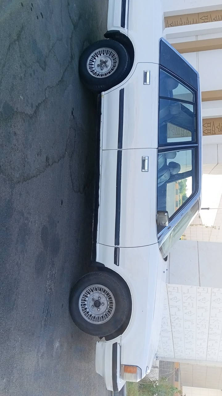السلام عليكم سوبر 85جاهزه من كلشي مال جناي حداديه مكينه كير مكاني ذي قار الغراف سعره 38وبيه مجال للعلم السياره ع وكاله عامه ***********
