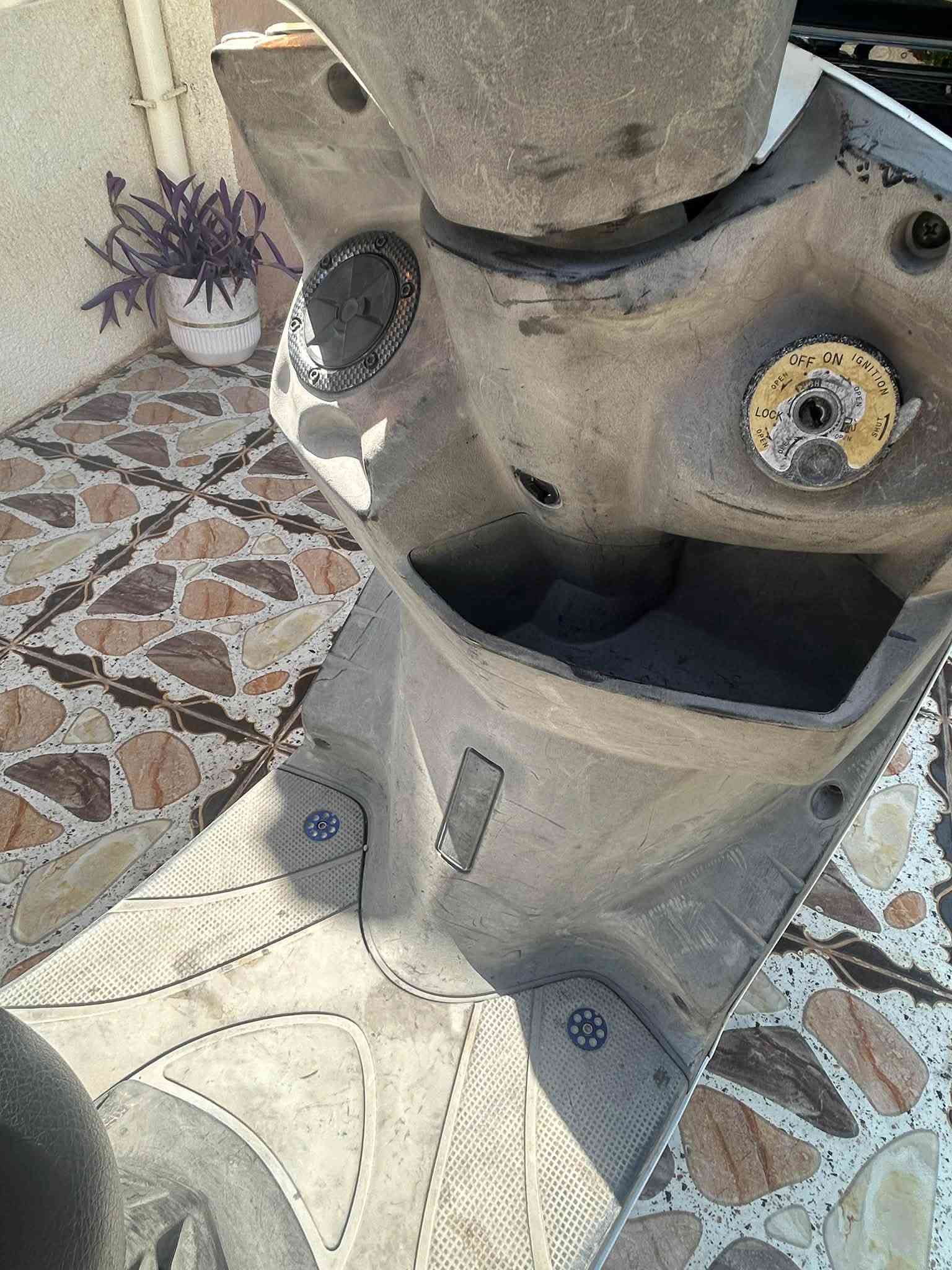الي يدور نضيف وناشفه سكنس فحل كابريتر
دراجة رمبه ونضافه 💯 مابيهة نقص كامله كفاله عامه تاير امامي جلاتين من لخارج وبيهة كاربون ٤قطع هم من لخارج وموضحة بصور شلعه ومعدل فول مكان ديالى شهربان اقره تفاصيل يله تخابر تكلي مكانك وينن احضرك اقره تفاصيل يله تخابر سعر مليون وبيها مجال استفسار *********** ملاح فول مولحة كلهة
