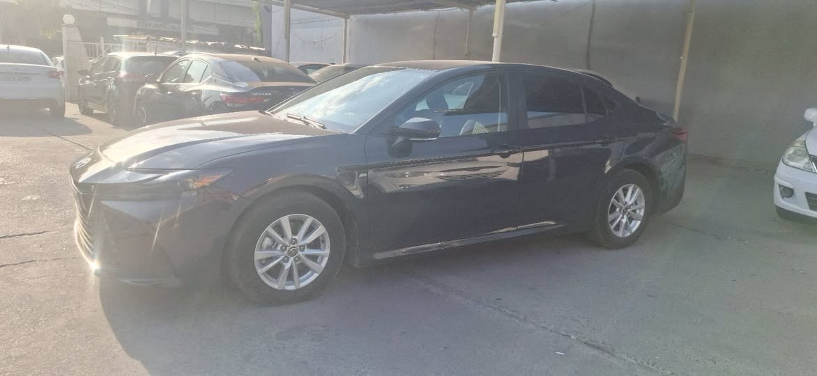 Camry 2025
***********
كير و مكينة شرط
هايبرد
بونيد صبغ
بيها ملاحظتين اصغار
السعر ٢١٥ و مجال
المكان دهوك
