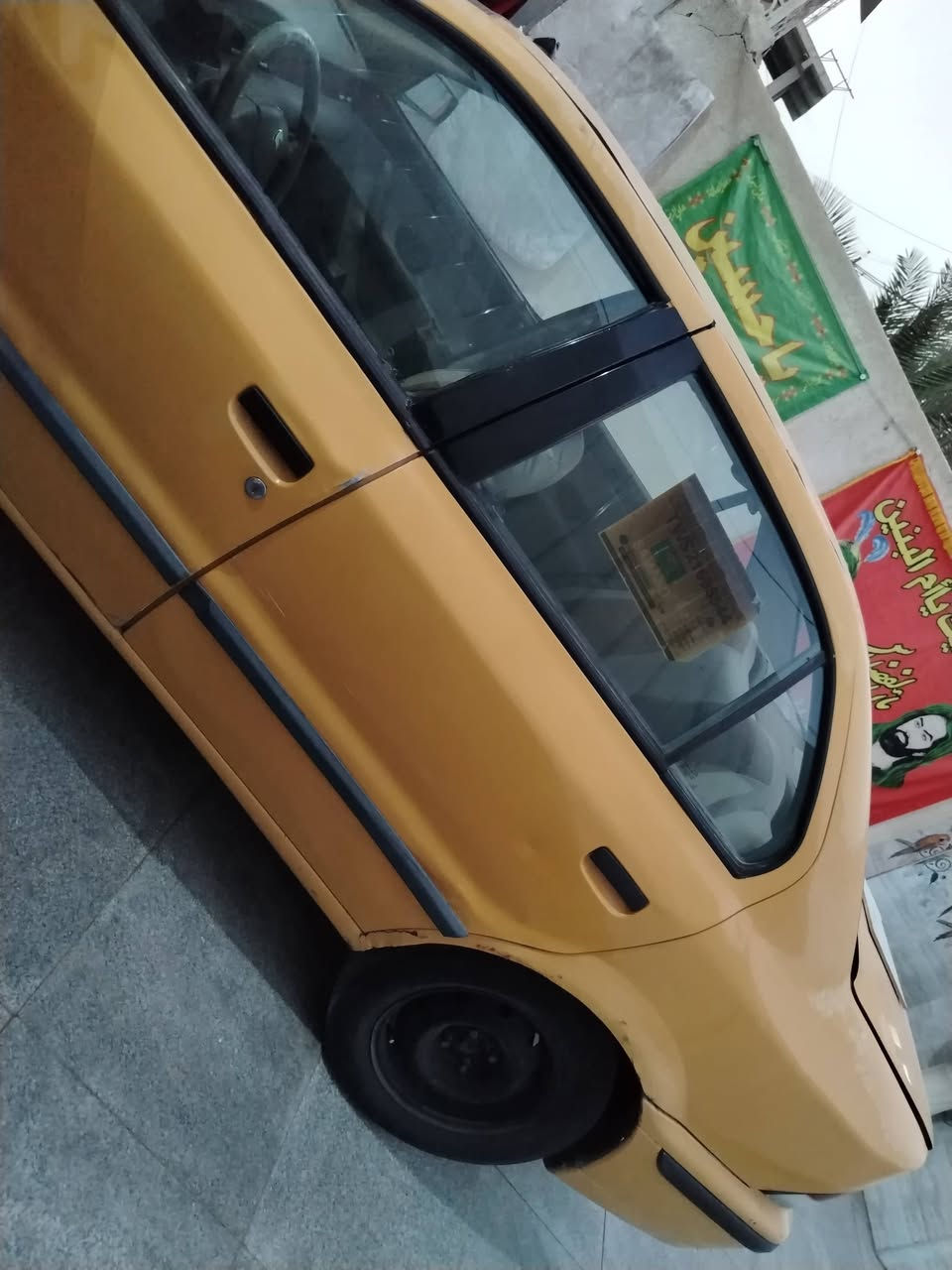 السلام عليكم سمند للبيع ٢٠١٢ سنويه نافذه بل ٢٠٢٤ كير محرك حداده تايرات تبريد رقم ميسان السعر ١٦ ورقه بيع مستعجل الاستفسار عل رقم ***********
