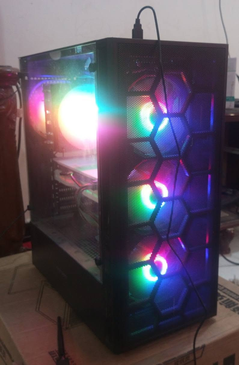 رايزن 5 5500 • RX 580 8 جيجا • 24 جيجا رام
