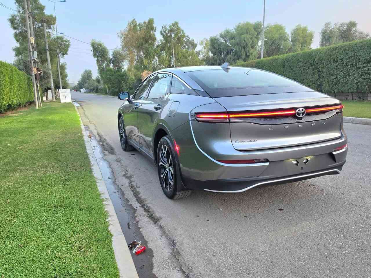 كراون XLE • ٢٠٢٤ • هايبرد