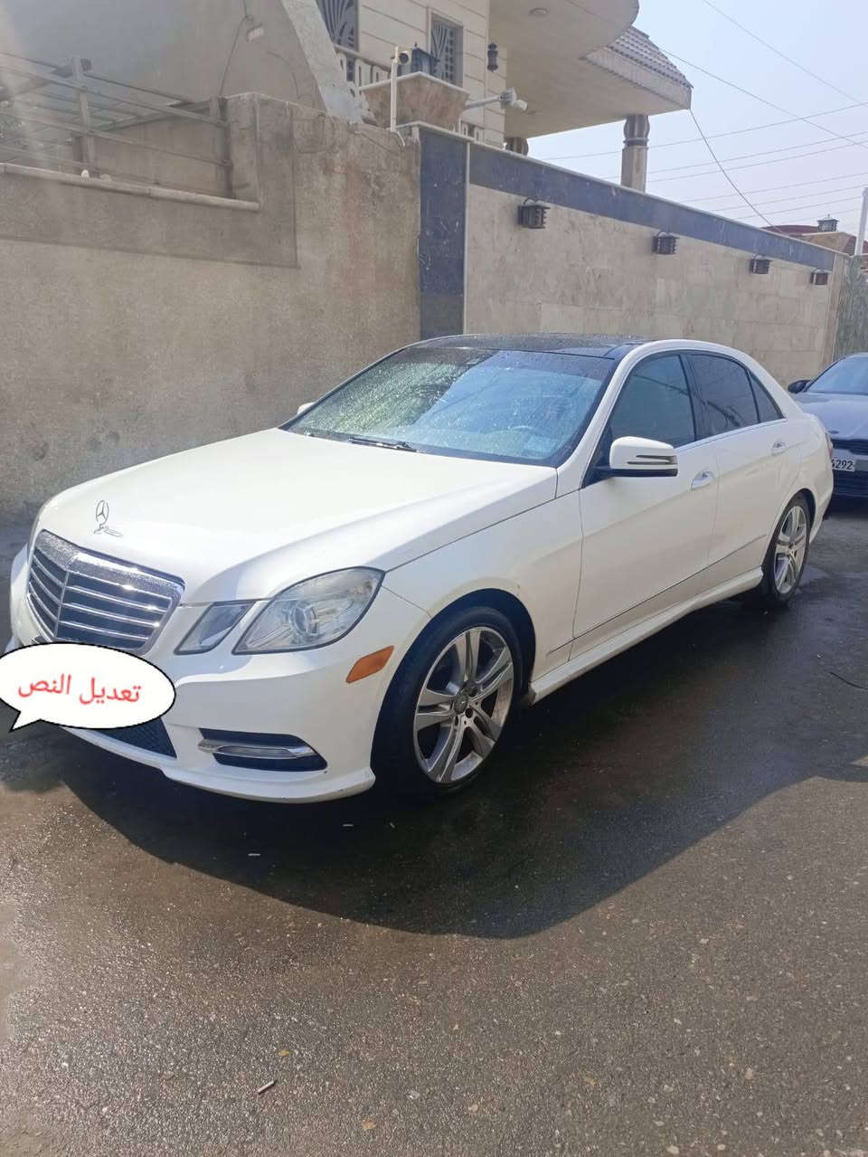 السلام عليكم مرسيدس 2013 E350
وارد امريكي بدون حادث 
بانوراما فتحة سقف 
كشنات جلد كهربائي تدفئة تبريد 
ماشية 57الف 
نضافة فول استخدام شخصي قليل 
محرك 6سلندر 
نضام قيادة سبورت +ايكو 
مكان السيارة بغداد الامين الثانية 
***********
