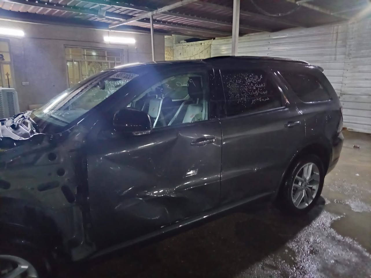 السلام عليكم
سيارة 2024 Dodge Durango, GT بلاص
حادث كما موضوح بالصور وبعدها على وضعها بدون تصليح
موجودة في بغداد بأسمي حرة 
ماشية 27 الف ميل

 السعر/ 260 وبيهة مجال

للاستفسار اكثر اتصل وتدلل
‏‪***********‬‏
