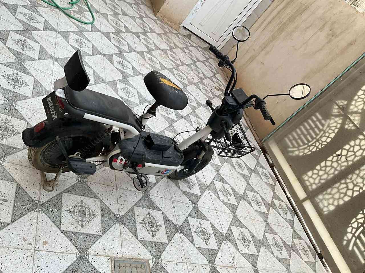 سلام عليكم ماطور شحن عايزه بطاريه فقط ب175 الاتصال ***********
