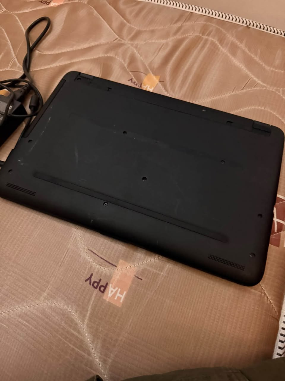 حاسبه hp للبيع مستخدمه الحاسبه بطاريتها نضيفه والحاسبه للشغل والدراسه مو للعب وشاحنتها الاصليه موجوده والحاسبه بيها ضربه صغيره بس ممأثره عليها سعرها 125 مكاني بغداد الوزيريه ***********

نص مكتوب في الصور:
- About 1.60GHz DDR3 1.60 GHz Intel(R) HD Graphics 44 GB of 119 GB used DESKTOP-BSQE1VA HP Notebook Rename this PC Device Specifications Copy Device Name DESKTOP-BSQE1VA Processor Intel(R) Celeron(R) CPU N3050 @ 1.60GHz 1.60 GHz Installed RAM 4.00 GB (3.85 GB usable) Graphics Card Intel(R) HD Graphics (114 MB) Storage 119 GB SSD HS-SSD-E100 128G Device ID 024B336F-B917-410B-A7A5-3F5358A9A49C Product ID 00330-80000-00000-AA672 System Type 64-bit operating system, x64-based processor Pen and touch No pen or touch input is available for this display Frequently asked questions How does having 4-8 GB of RAM impact my PC's performance? Can I run modern applications smoothly with this RAM capacity? Is my GPU sufficient for high end gaming and video experience? How can having a