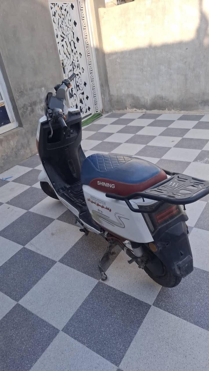 دراجه كهربائيه للبيع R9
***********
السعر600
