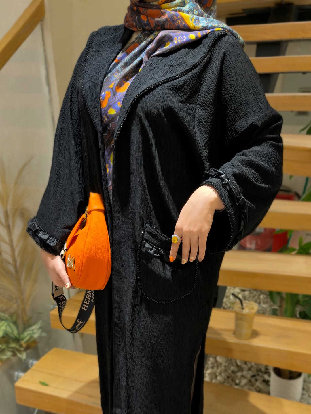 New collection 🍂✨🎃🧡🦚

وصل حديثآ قطعة عبارة عن فن سواد فاحم جدا 

شك يدوي ✨🪄

كوالتي راقي جدا جداااا

ملاحظة الحقيبة متوفرة باللون البرتقالي والبني والبيج

الكيلوت مع الربطة متوفرين ايضا🎃🍁🍂🧡

عدد محدود 

للأستفسار يرجى مراسلة الصفحة لطفا 💌

عنواننا البصرة شارع السعدي مقابل أصباغ جوتن 📍

يوجد توصيل 🚚 سريع إلى كافة أنحاء العراق 🇮🇶 

#explorepage #explore #style #outfitoftheday
