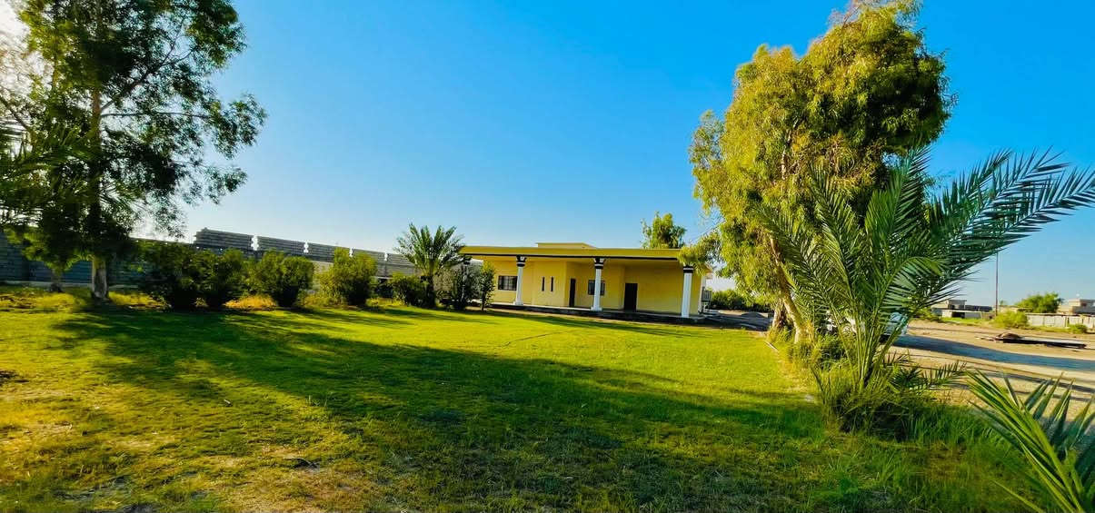 بيت مع دونم للبيع التاجي قرب منشأه النصر طريق زملة حمدي الاستفسار ***********
