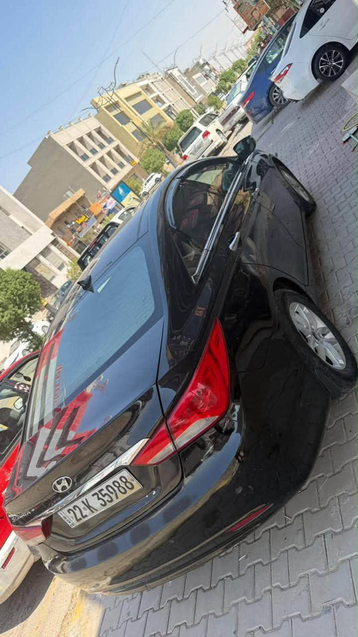 سونوتا خليجي 2014 فول لمتد واحد على واحد
بيها صبغ 3 قطع 
ماشية 250 تقريبا 
السعر 110 وبي مجال 
محرك 2400 دوش مكانك سيارة تكريت القادسية 
تصال على رقم ***********
