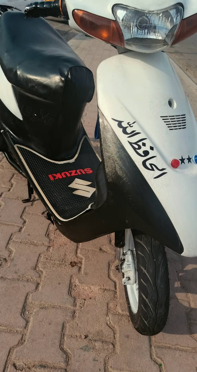 سوزوكي • رياضي • نضيفه