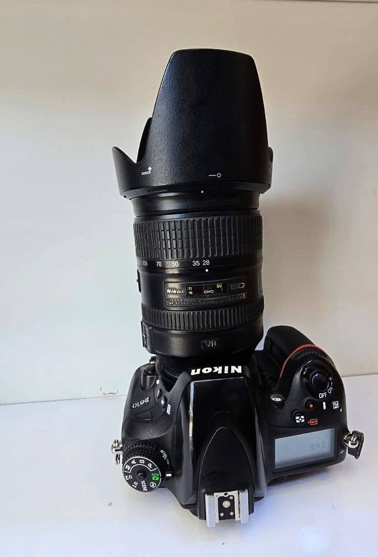 كاميرا Nikon موديل #D610 فول فريم جداً نضيف 

مع عدسة 28-300 تصوير بعيد وقريب تنفع للتصوير الرياضي والجلسات 

 الدقيقه 24 ميگا بكسل

الفيديو فول hd

مع شاحنه وبطارية ورام 32 سان دسك

كاميرا كل نقص مابيه

والسعر #٦٧٥الف
للتواصل واتساب *********** او مراسلة الحساب
