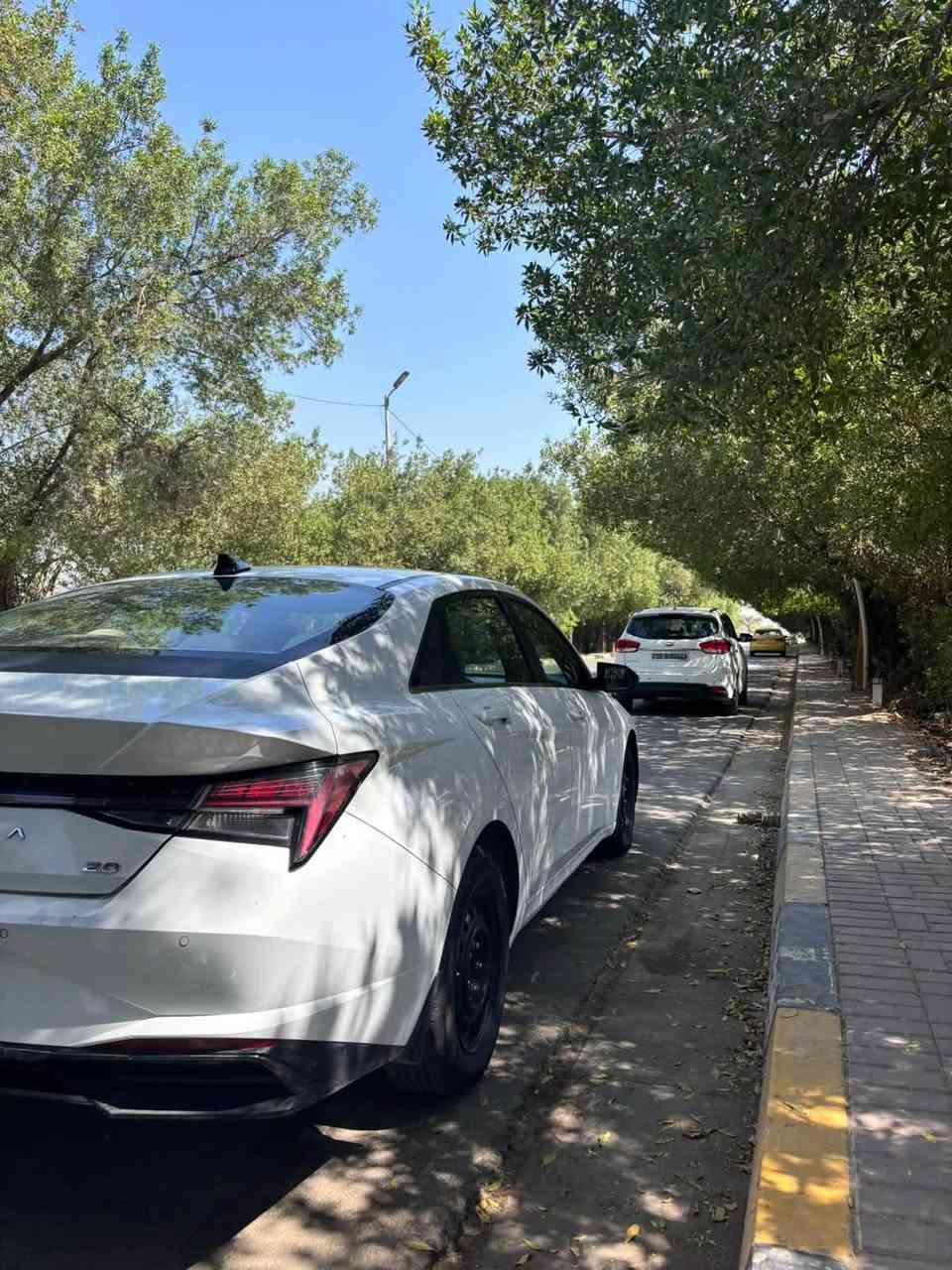 سلام عليكم
النتره خليجي 2021 فول مواصفات
بيها صبغ شبرين بباب السايق وفتح الباب نفسها وبارد  اصبعين جاملغ جهة السايق والباقي كفاله 
اربيل بأسمي سنوية لحد 2031 والهزه تنتهي 2027/6
رقم دولي 
مكينه 2000 كفاله كير AT كفاله
كشنات مغلفه تغليف اماراتي تفصال جديد
تخم تايرات جديد والويلات الأصلية السبورت موجوده هيه والتايرات
الستيرن مغلف جلد تفصال
فتحة سقف طكتين 
بصمه تشغيل وبصمات ابواب
اشاير مري
تحكمات مري
تحكمات ستيرن
٣ انضمه قياده اقتصادي ايكو اسبورت
حساسات
شاشة بلاديه كار بلي واندرويد اوتو
ترحيب 
شحن لاسلكي
جامة السايق اوتو 
مري شفط
تشغيل عن بعد
حساسات امامي خلفي
كاعيات 5d
ماشيه 129 الف

مكاني نجف مجمع الاميرات الاول 
***********
السعر 154

