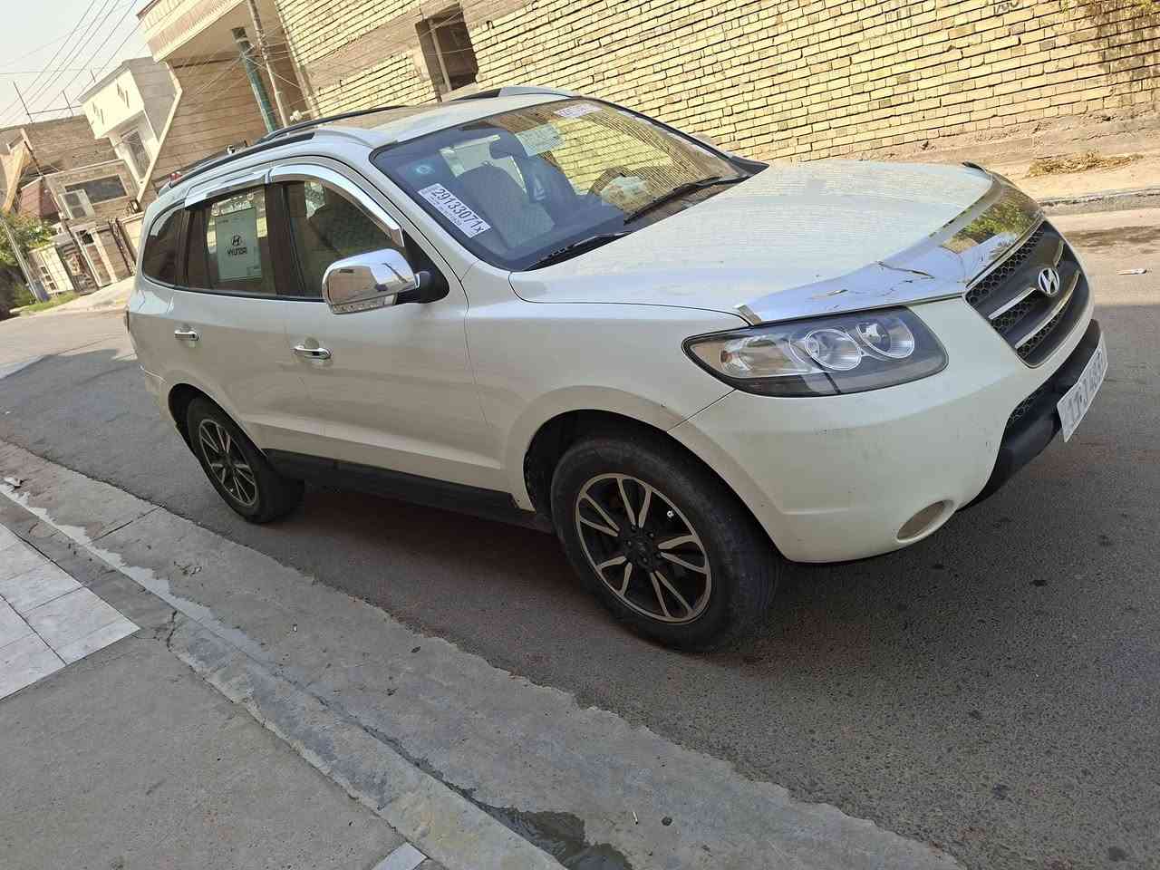 سنتافيا موديل ٢٠٠٩ رقم بغداد جديد  خليجي  فول مواصفات فتحه سقف كشنات تدفئة وتبريد داخل جلد اسود شاشه وكامرة دوارة ٧راكب ٦سلندر ٢٧٠٠ ٣قطع تبريد مريي شفط فور ويل كراسي كهرباء بيهة قطعتين صبغ فقط بدون حادث اثر شخط مكفوله من اتبديل او اتعمير رش فقط تخم تاير وتدرين جدد كير ومحرك وتبريد مكفولات مكاني بغداد الغزاليه 
السعر ١٠٧
رقمي ***********
