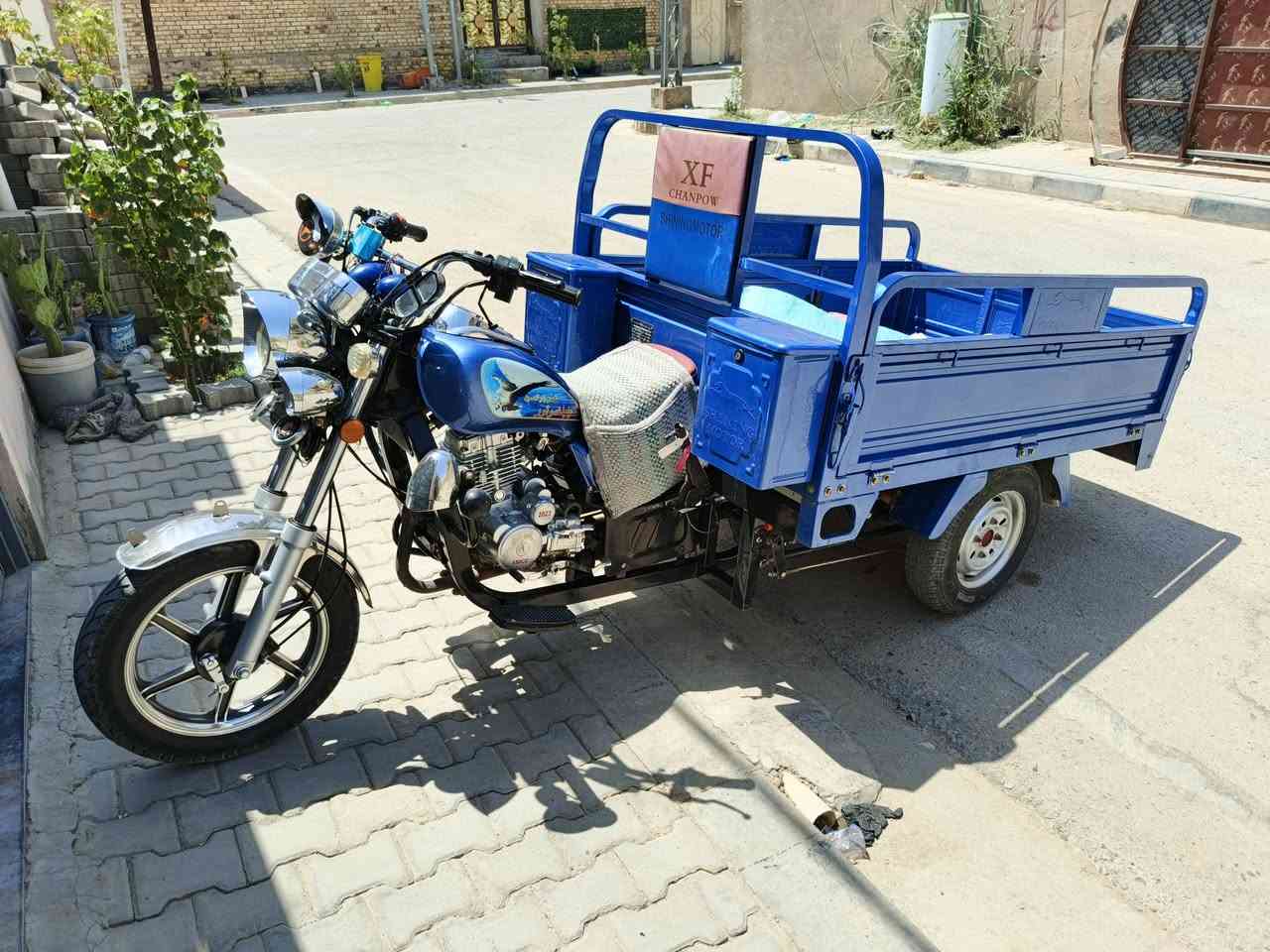 ستوته مدبل ٣٢
وكيلهه نوار الباشا 
نضافتهه شوفت عيونكم 
المكان شاميه 
***********
