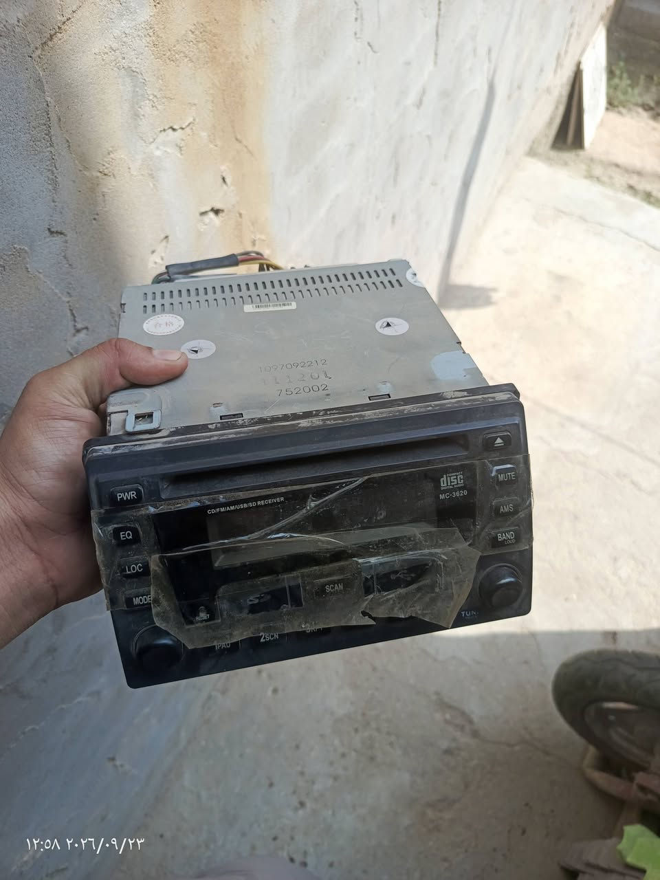 اعيد النشر بسب الوعود الكاذبه غراض للبيع بسعر مناسب الشراي يجي خاص مكاني حله ورديه ***********

نص مكتوب في الصور:
- ١٥:٢٥ ٢٠٢٦/٠٩/٢٦
- ١٢:٥٩ ٢٠٢٦/٠٩/٢٣
- ١٢:٥٨ ٢٠٢٦/٠٩/٢٣
- ١٢:٥٧ ٢٠٢٦/٠٩/٢٣