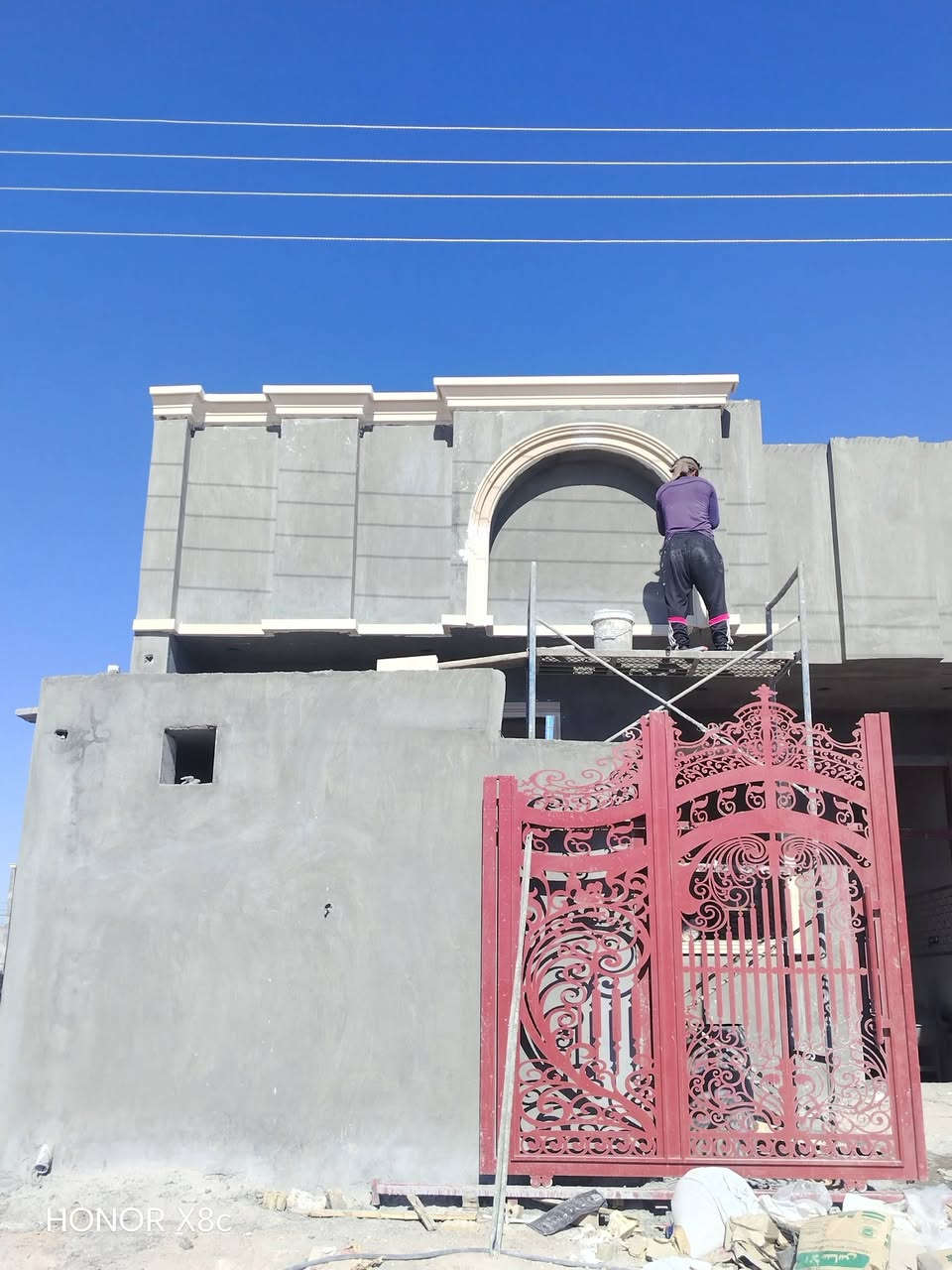 السلام عليكم
يوجد كادر لبخ طلس فوم نثر
مصاطر تطبيك واجه اتصال
***********
