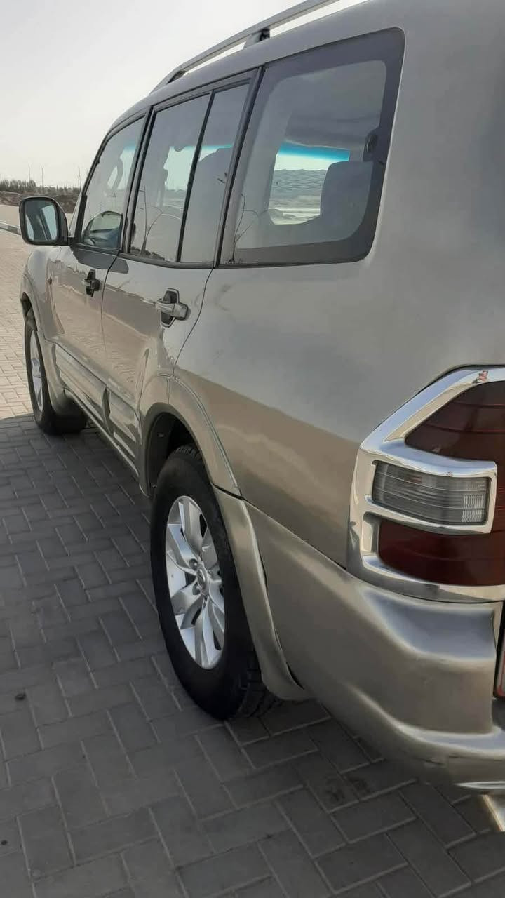 سلام عليكم باجيرو مديل 2001 مكينه وكير بلاد بيع اومراوس سعره 75 مكان بصره قبله رقم ***********
