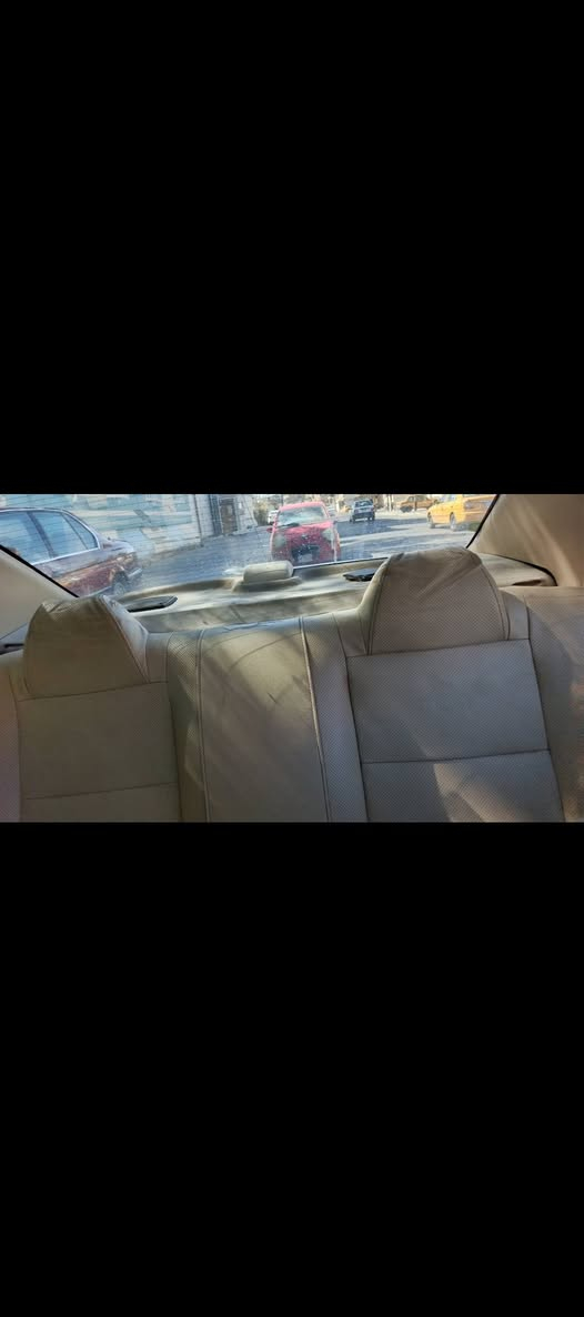 السلام عليكم للبيع بيوايدي اف٣ محور كورلا١٦٠٠ اوتماتيك كير ومحرك كفالة تبريد شغال تخم تاير باتري جديد العنوان بغداد السعر 37$ للاتصال ***********
