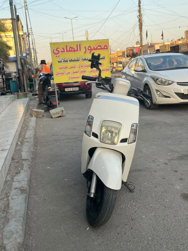 دراجه بوليس مسطره حديث 2011 نوزل طالعه من الوكيل صارله ٦ اشهر أوراق موجوده بيع مستعجل *********** مكاني قطاع 28
