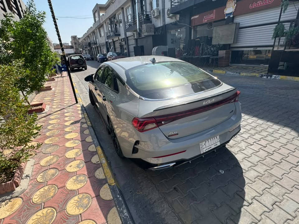 Kia k5 
Gt line 
2022
مواصفات gt line
تدفئة كشنات 
كراسي جلد
انارة محيطية 
كامرة حوادث
شحن لاسلكي 
قيادة ذاتية 
ماشية 56 مل 
بغداد حي الجهاد

.
.
حادث قطعة وحدة بنيد 

السعر 155 $

رقم ‭+964 781 172 0738‬
