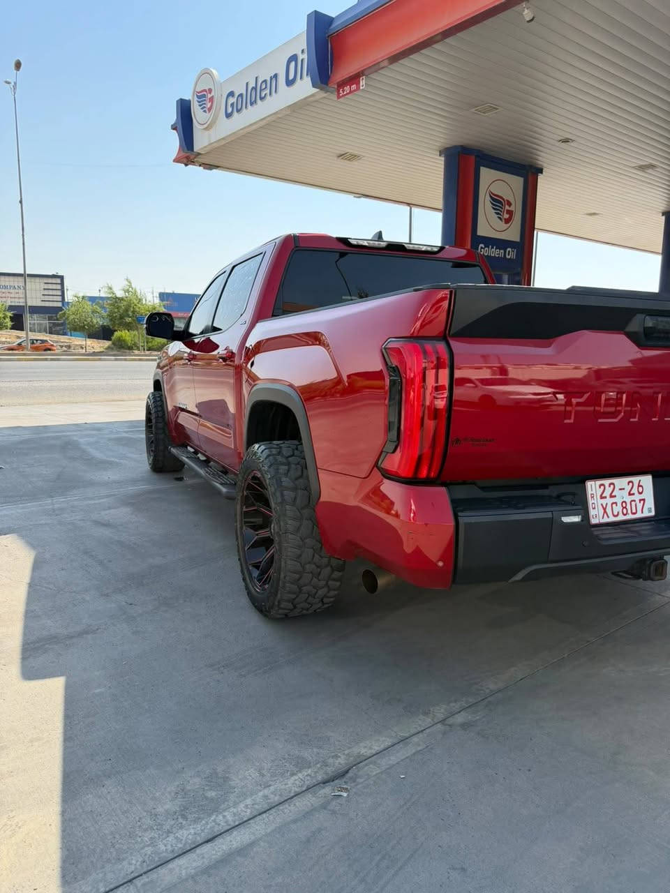 * 🚙 Toyota Tundra SR5 2024
* 🛻 Crew Cab
* 🔧 3.4L V6 Twin-Turbo
* ⚡ 389 حصان
* ⚙️ أوتوماتيك
* 🛞 4×2 دفع خلفي
* ⛽ بنزين
* 👥 5 ركاب
* 🔑 مفتاح موجود
* 🔴 أحمر
* 📏 37,986 ميل = حوالي 61,133 كم
* 💡 DRL + تبديل أوتوماتيكي للضوء العالي
* 📱 نظام تشغيل بدون مفتاح
* 🛡️ ESC + Traction Control
* 🛡️ Airbags أمامية + جانبية + ستائرية
* 🚗 نظام دعم الفرملة الديناميكي.
* سيارة بدون صبغ
* بدون رقم 
* ايرباك سيستم 
* السعر 325$ ورقة
* ا واتساب
☎️***********☎️***********
