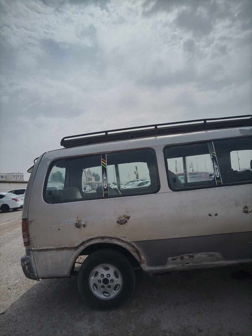 بيجو ١٩٩٧ • رقم إنكليزي • محرك مكفول