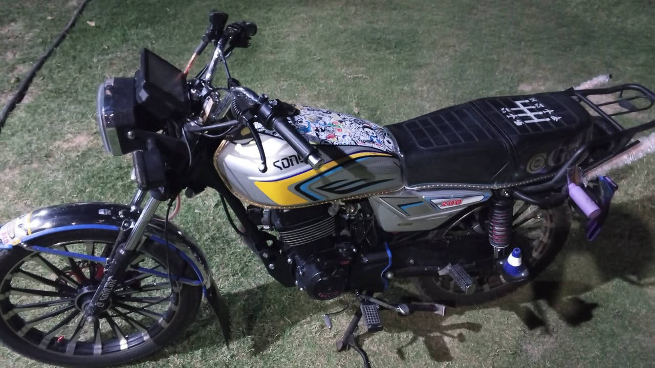 سلام عليكم للبيع سيفان موديل 25محرك 200مكفول من كلشي ضاغطه و سنجيل الدراجه مكفول من كلشي السعر 1200العنوان التاجي المشاهدة هاتف رقمي ***********
