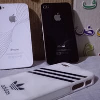 تلفونين ايفون واحد مقفول ايكلود واحد مبي ايكلود بس مشكله ميفتح اعتقد س...