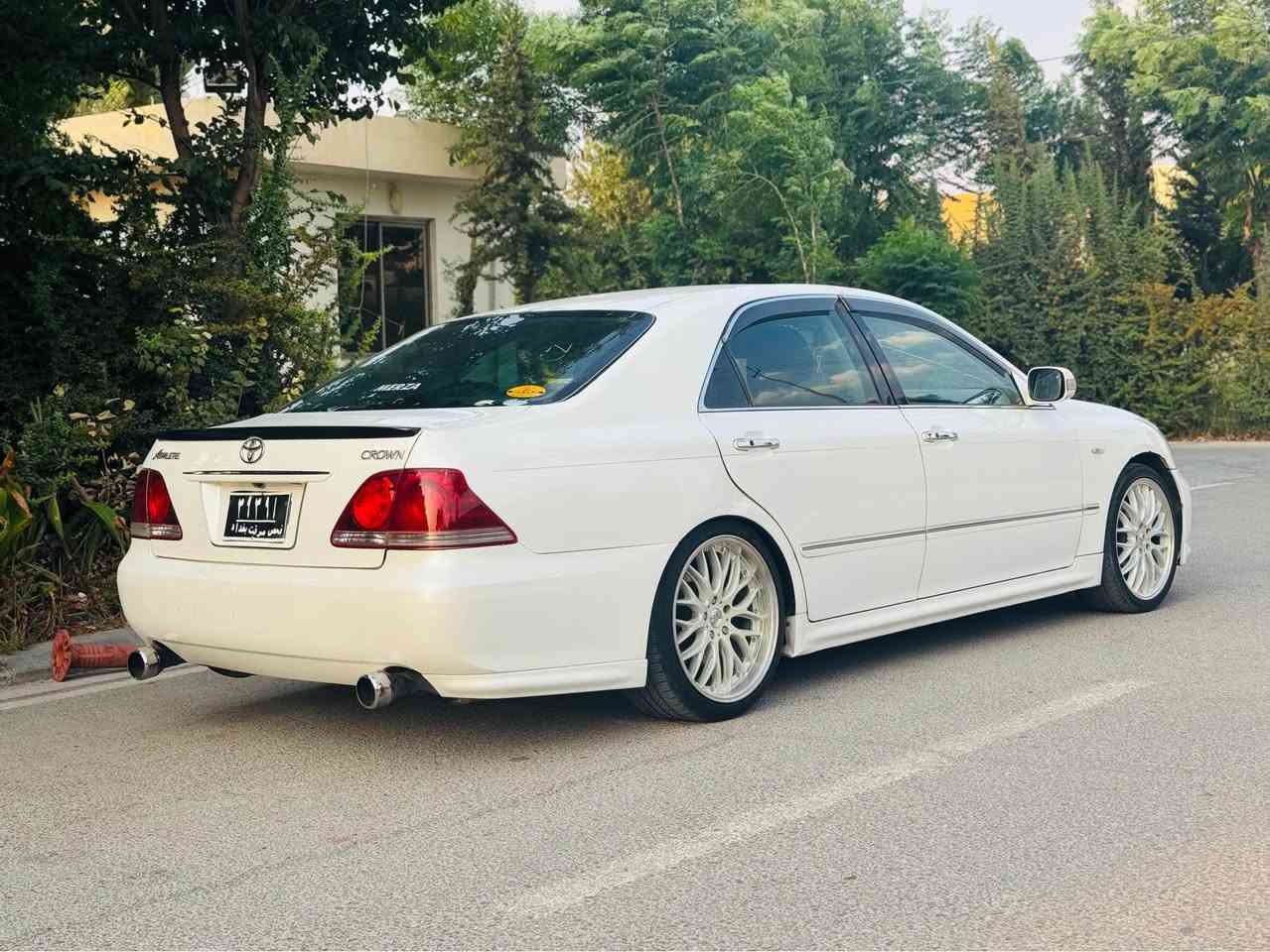 شاهینە 2005

کۆدی هەیە

بڕاوەی دوبەی

گەورە بە گەورە

بێ دوکەڵ

ناو ڕەش

ساج سوری بیلاد

ویل دوو سایز

ئاوێنە ئیشارەت

سوکان حەیزەران

ناوی لۆک لۆکە

بێ مەسروف

سەقفو کەڤەر بەشەرت

لێدراوی نیە

سیعر/// 53 گەڵاو یەک تۆز مەجال

شوێن//// هەڵەبجەی شەهید

*********** حلبجة, السليمانية
